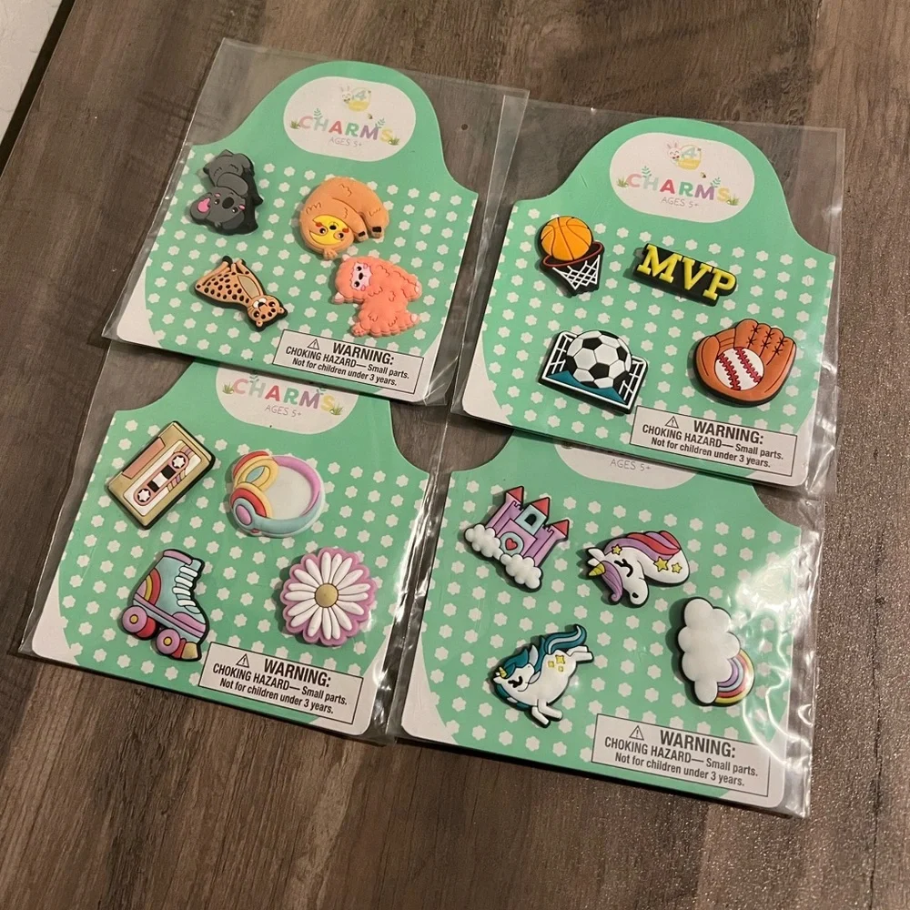 Target Bullseyes Playground Silicone Easter Basket with Charms Green